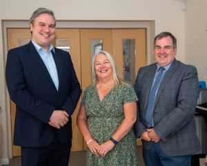 Tom Arthur MSP, COSLA Wellbeing spokesperson Cllr Maureen Chalmers, Ren Council Leader Iain Nicolson - YouDecide visit